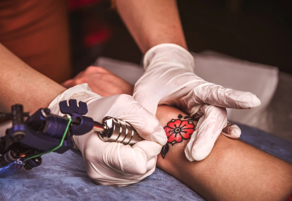 How Long Does It Take for a Tattoo to Heal Full Timeline Aftercare 2